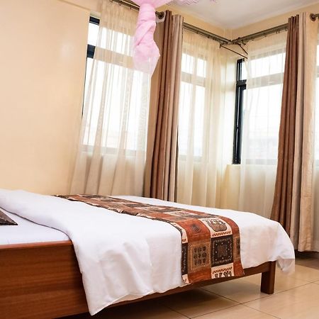 Ngara Riverside Lodge Nairobi Buitenkant foto