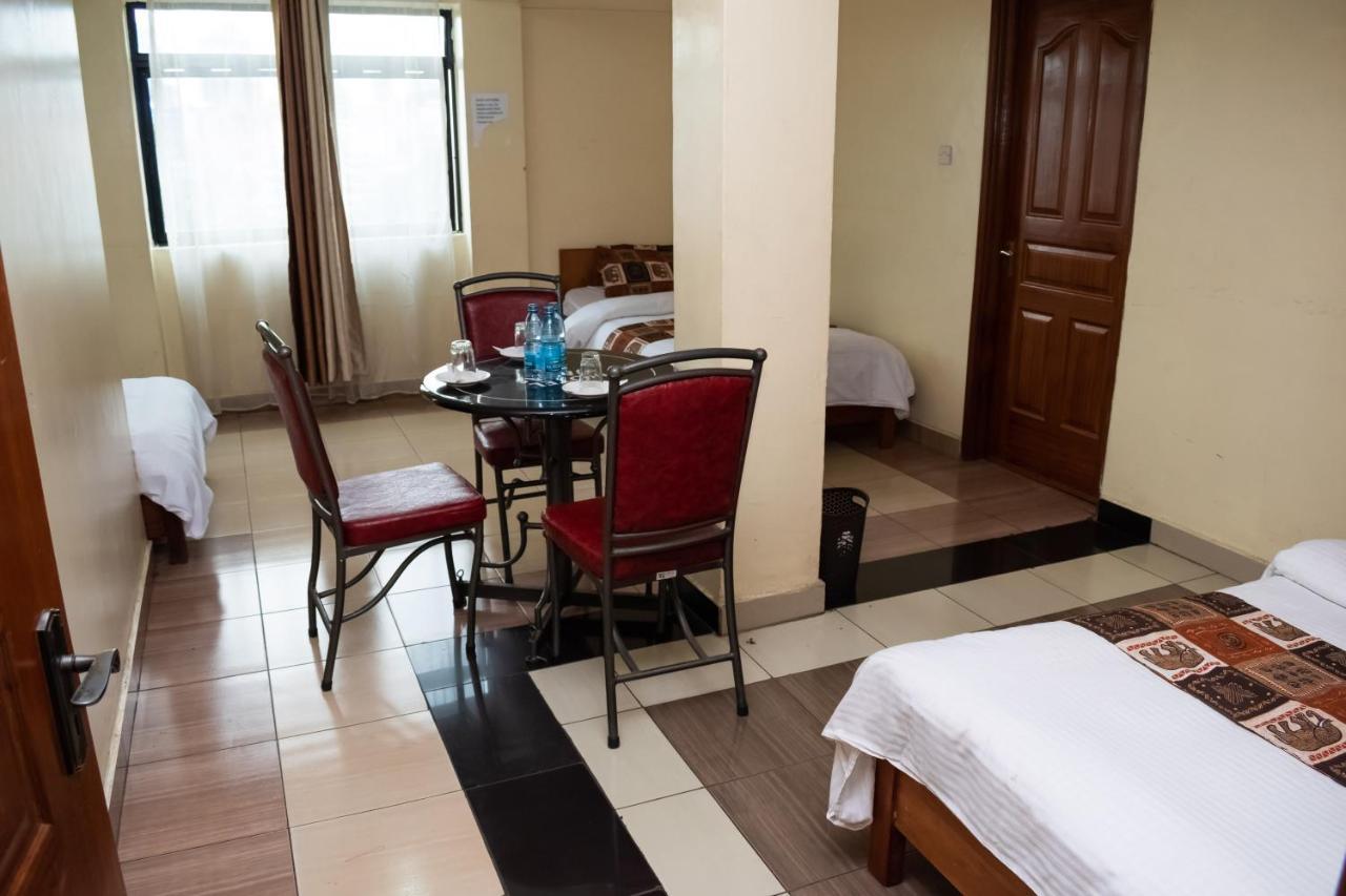 Ngara Riverside Lodge Nairobi Buitenkant foto